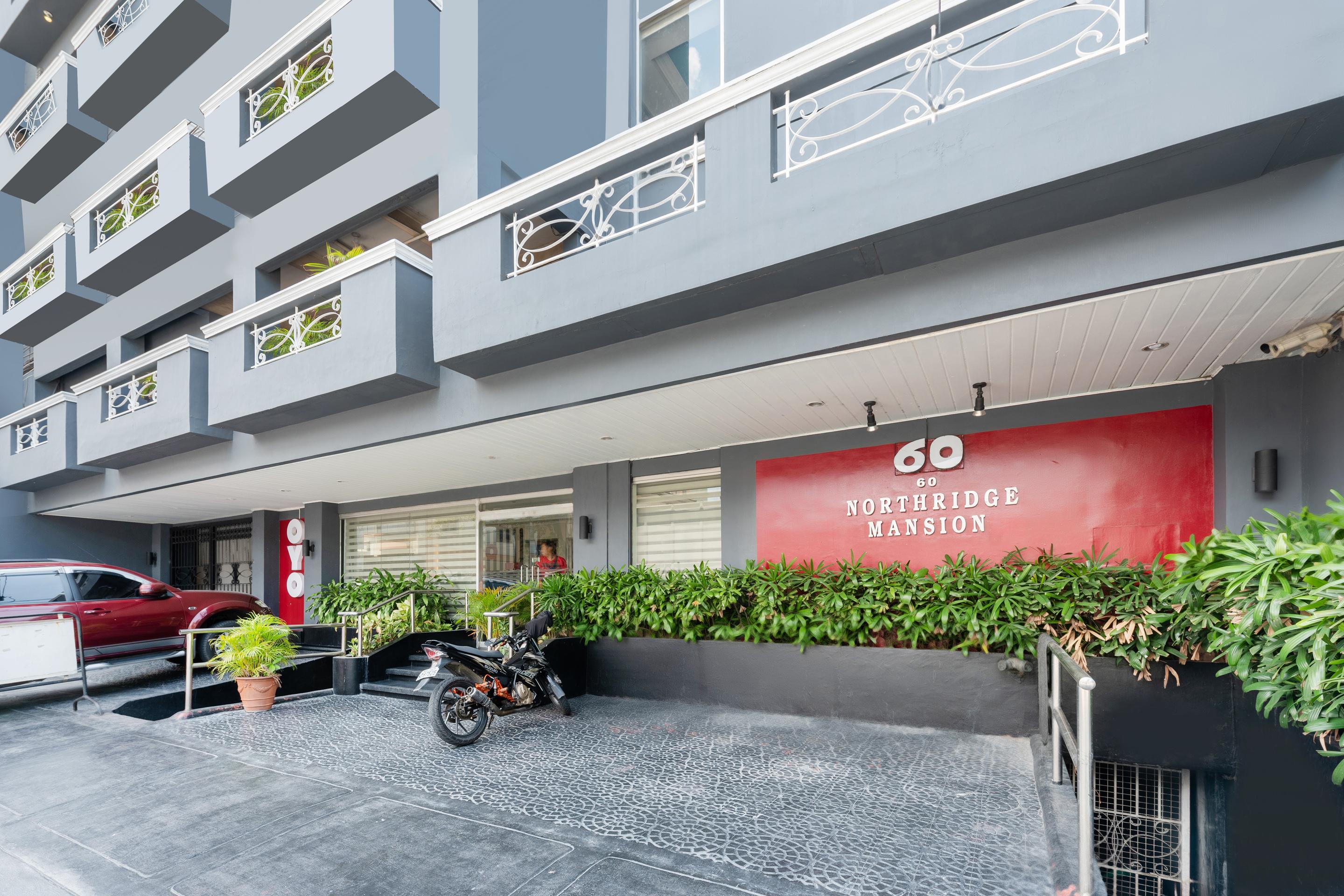 Oyo 115 Northridge Mansions Hotel Quezon City Exterior photo
